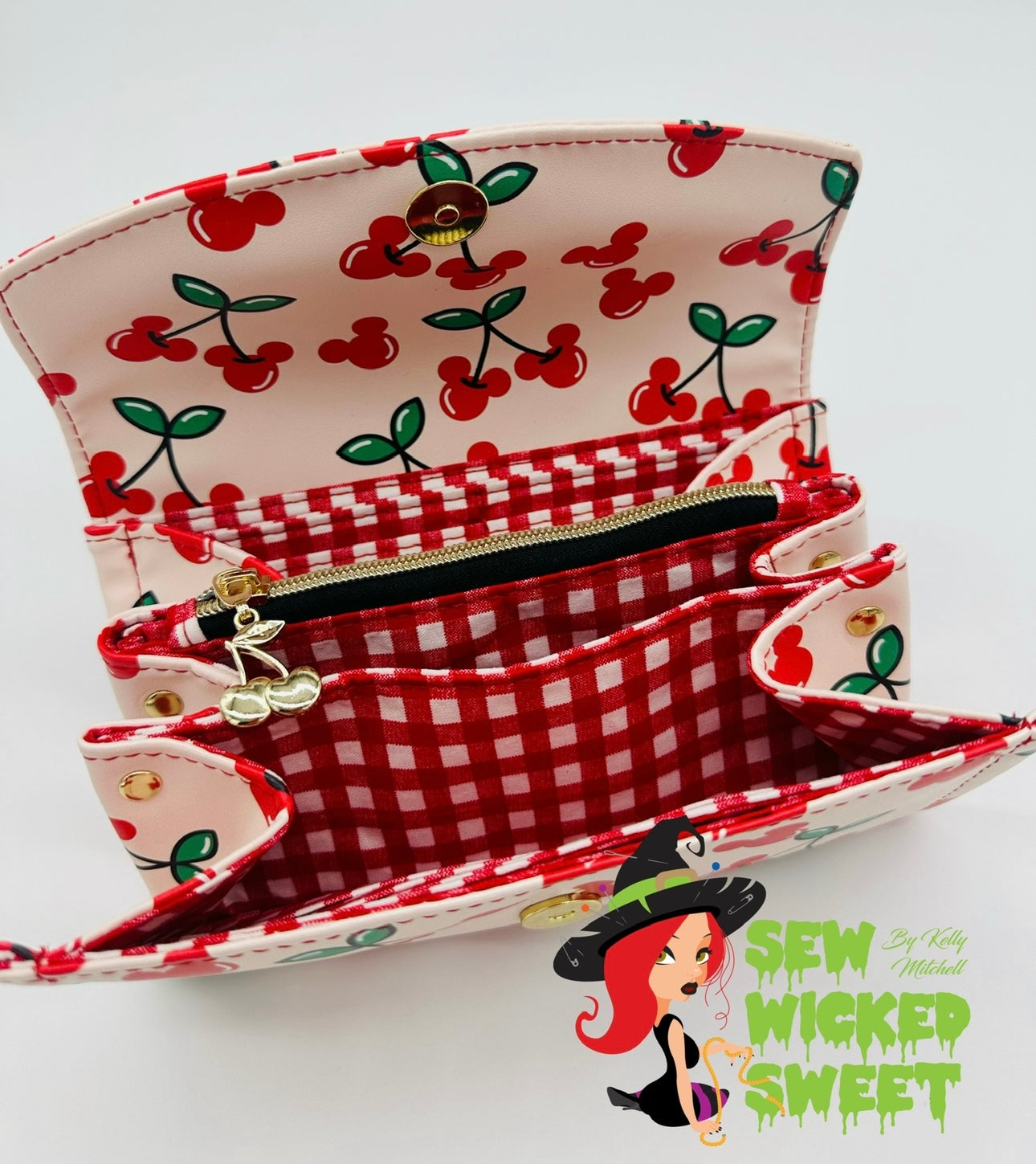 Mouse cherries wallet