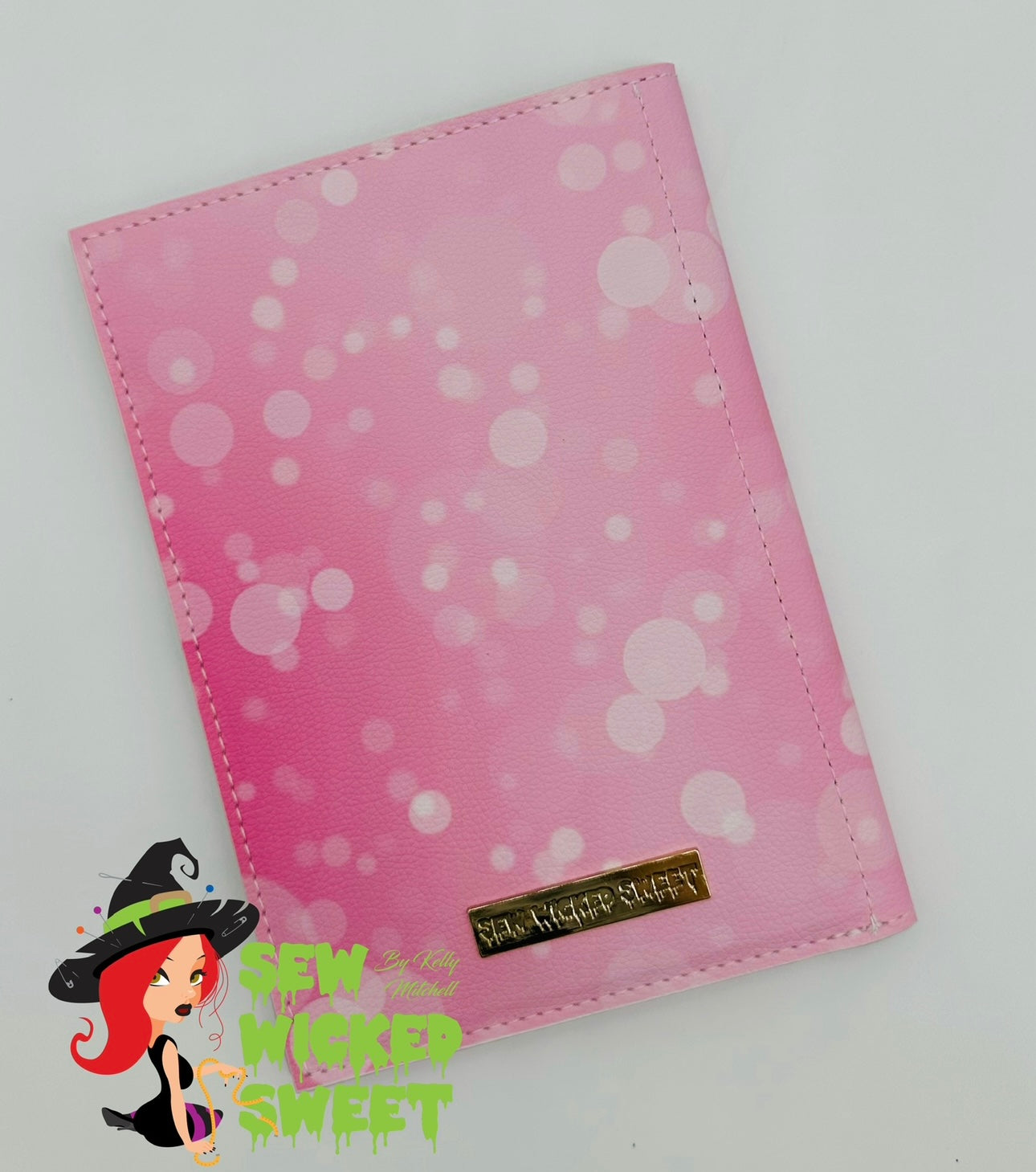 Pastel Christmas list notepad holder